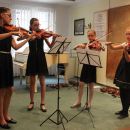 Papageno W. A. Mozarta w wykonaniu uczennic klas IV i V: Ady Krzak, Zuzi Nowak, Amelii Nowak oraz Igi Cieleckiej. / 25.06.2013